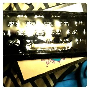 Betsey Johnson crossbody/clutch new with tags